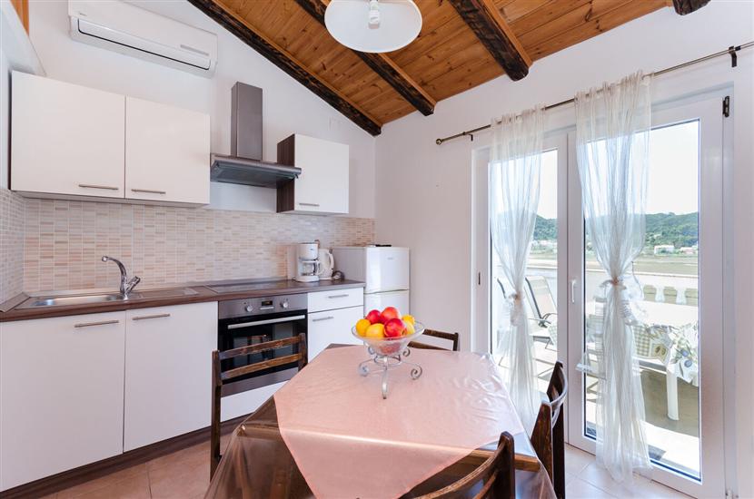 Apartment A3, for 4 persons