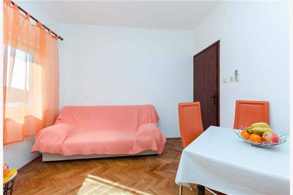 Apartment A4, for 4 persons