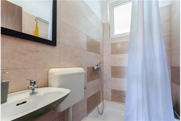 Apartment A1, for 8 persons