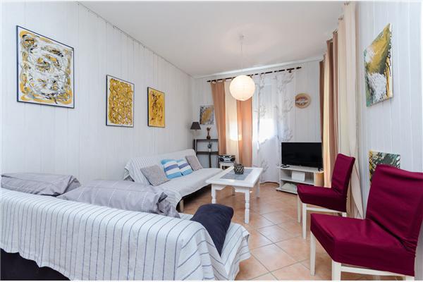 Apartment A1, for 8 persons