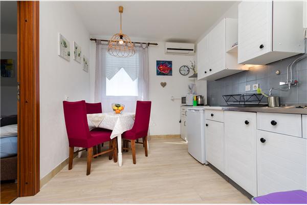 Apartment A2, for 4 persons