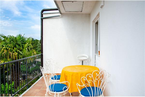 Apartment A2, for 3 persons