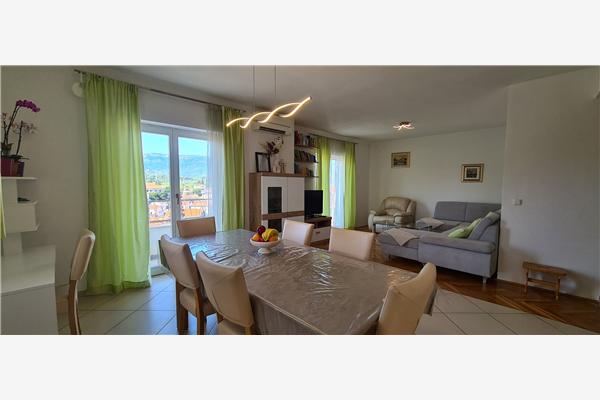 Apartment A1, for 8 persons