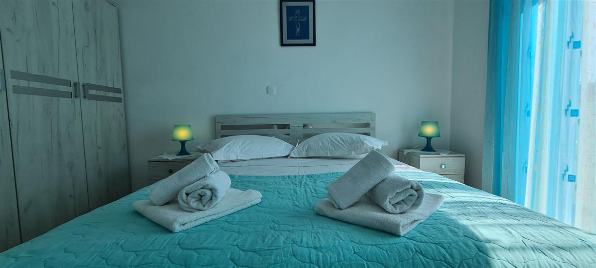 Apartment A1, for 8 persons