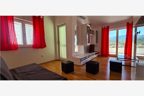 Apartment A1, for 8 persons