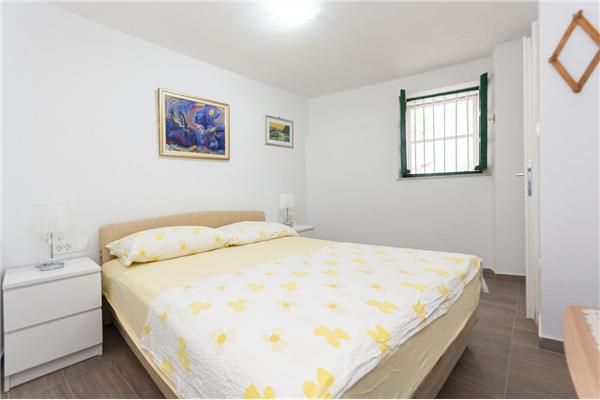 Apartment A1, for 4 persons