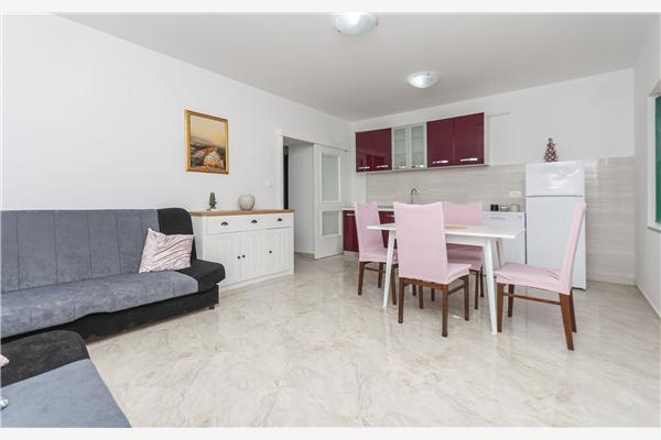 Apartment A1, for 4 persons