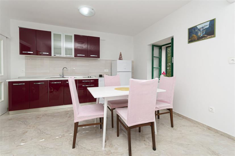 Apartment A1, for 4 persons