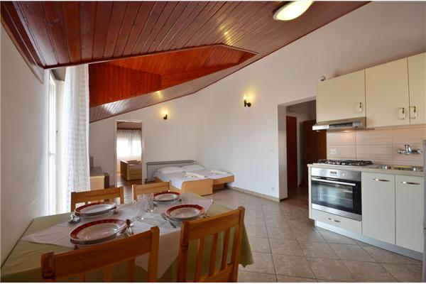 Apartment A8, for 4 persons