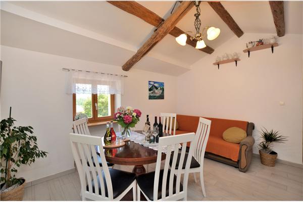 Apartment A1, for 5 persons