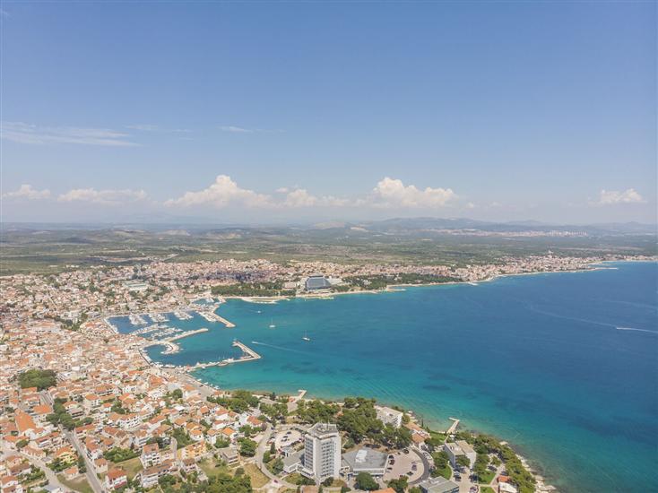 Apartma in Sobe Mrkovic Top Lokacija i Parking