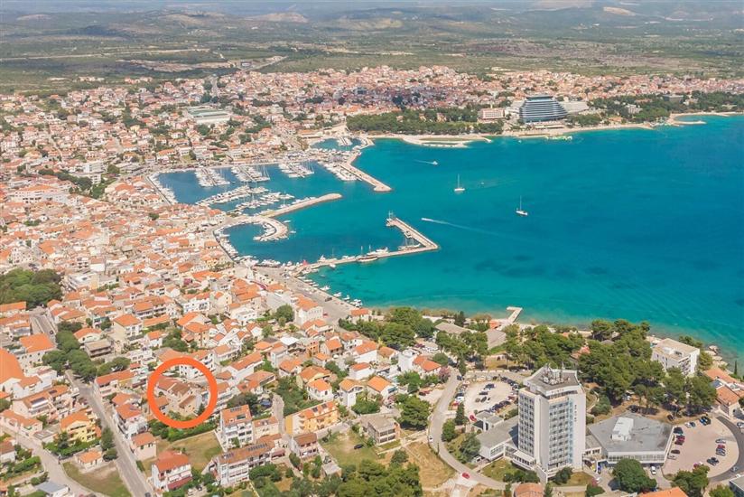 Apartma in Sobe Mrkovic Top Lokacija i Parking
