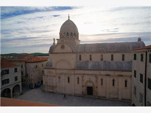 Sibenik-Saint-Jacobs-Cathedral