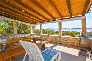 House - Nevidane - island Pasman