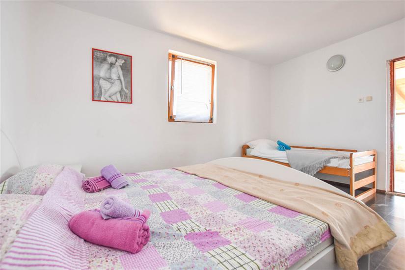 House K1, for 5 persons