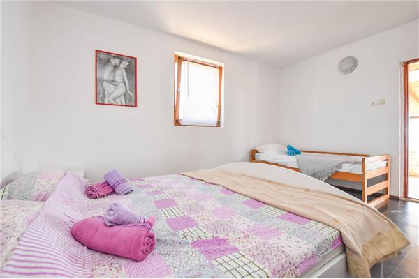 House K1, for 5 persons