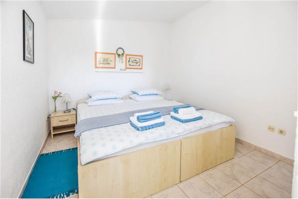 Apartment A1, for 2 persons