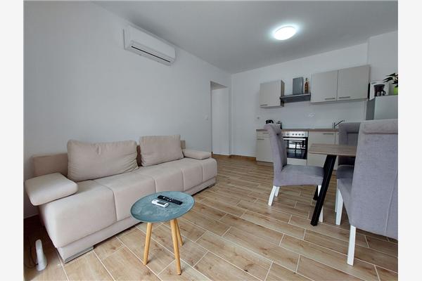 Apartment A1, for 6 persons