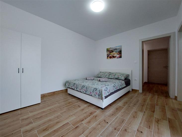 Apartment A1, for 6 persons