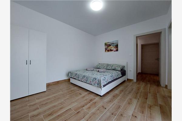 Apartment A1, for 6 persons