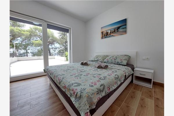 Apartment A1, for 6 persons