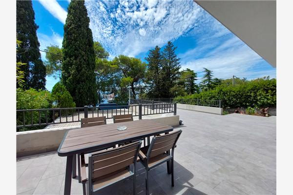 Apartment A1, for 6 persons