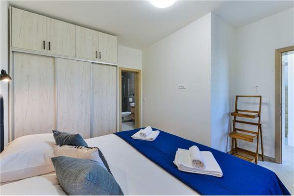 House K1, for 8 persons