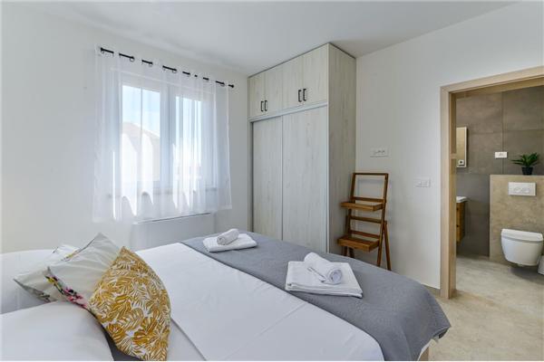 House K1, for 8 persons