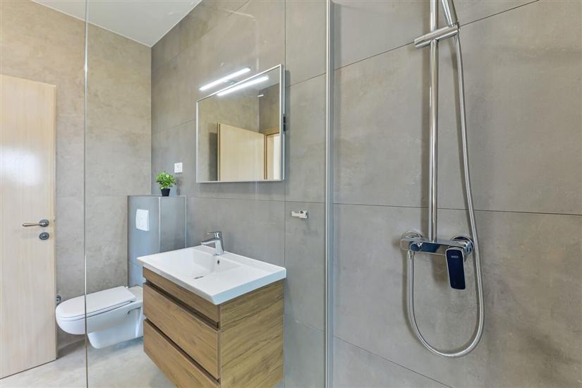 House K1, for 8 persons