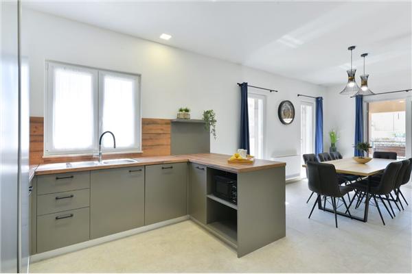 House K1, for 8 persons