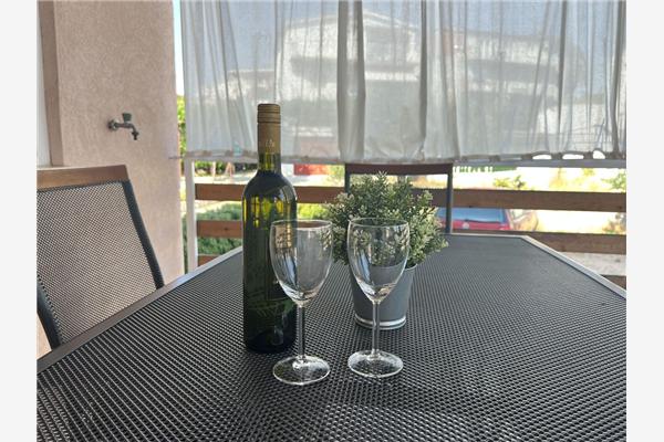 Apartment A2, for 5 persons