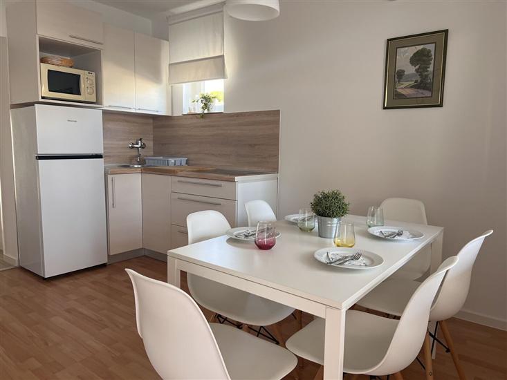 Apartment A2, for 5 persons