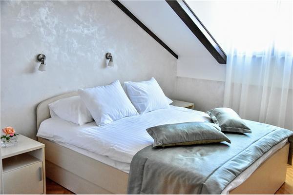 House K1, for 9 persons