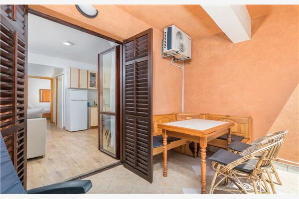 Apartment A5, for 4 persons