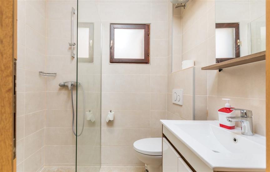 Apartment A5, for 4 persons