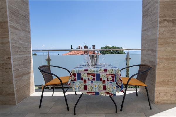 Apartment A1, for 4 persons