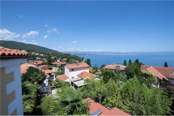 Apartment A2, for 6 persons