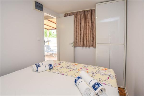 Apartment A2, for 4 persons