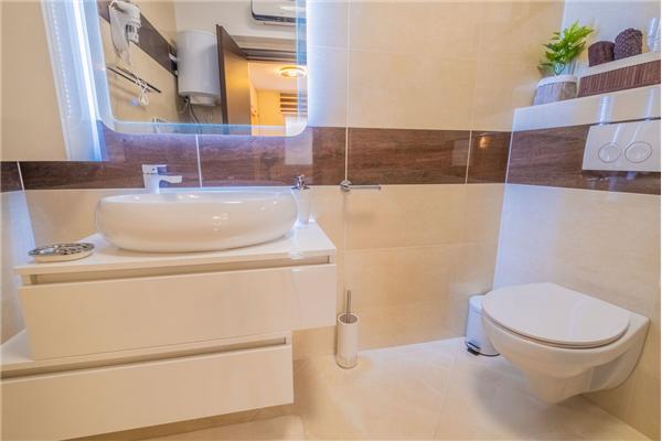 House K1, for 9 persons