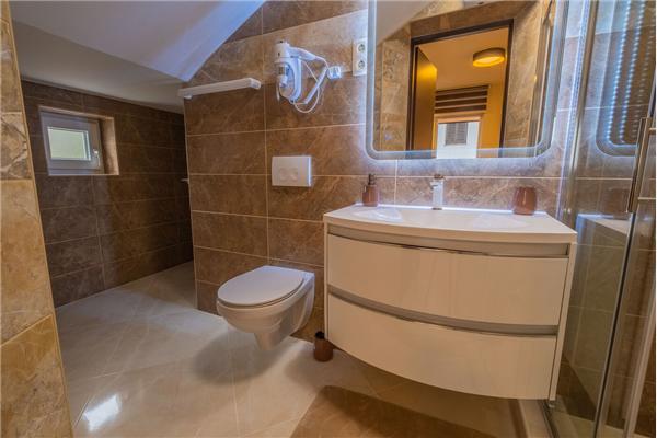 House K1, for 9 persons