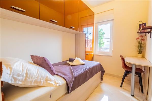 House K1, for 9 persons