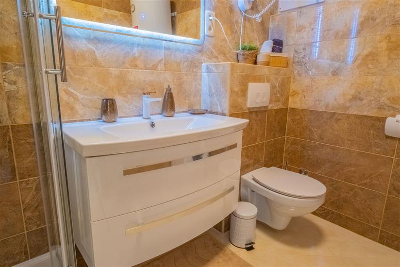 House K1, for 9 persons