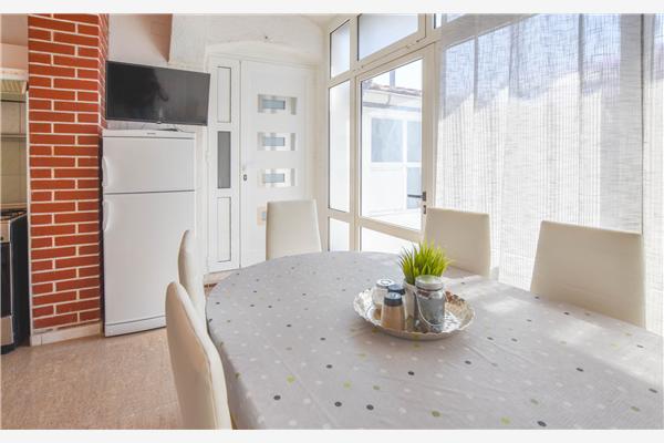 Apartment A1, for 6 persons