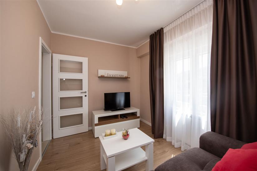Apartment A1, for 6 persons