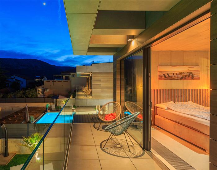 House K1, for 8 persons