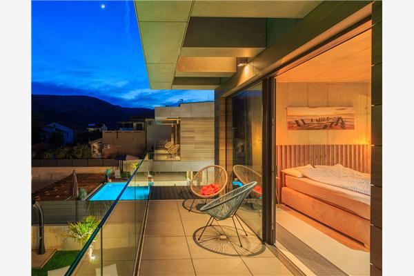 House K1, for 8 persons