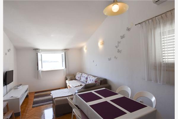 Apartment A1, for 4 persons