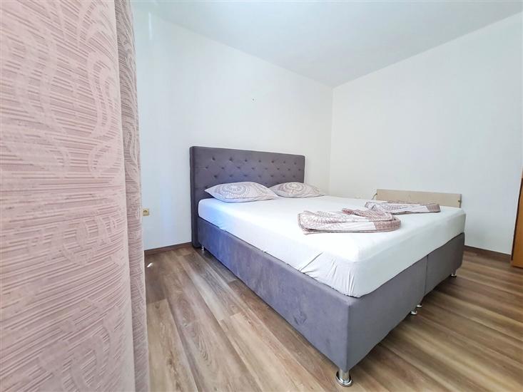 Apartment A1, for 3 persons