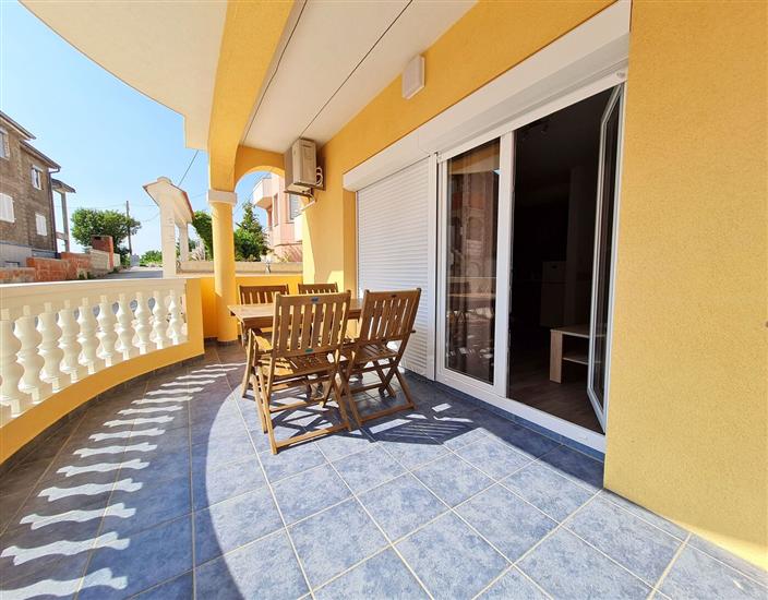 Apartment A1, for 3 persons