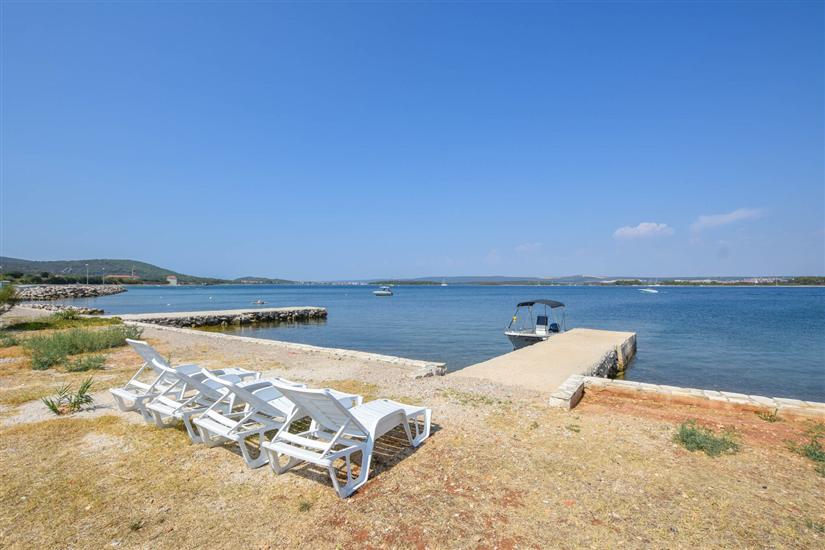 Apartment Ray of Sunshine